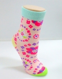 shining peach designed colorful ankle socks