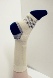 Wool athletic socks with protection cushion at front and bottom